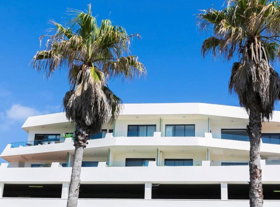 Bondi Beach Waves Beachfront Apartment Sydney Exterior photo